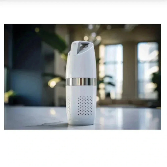 NuvoMed™ Portable Air Purifier with HEPA Filter (New) - Picture 6 of 15